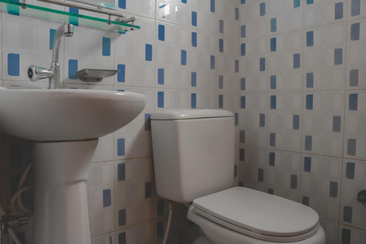 78 Firoza Inn Дакка Екстер'єр фото